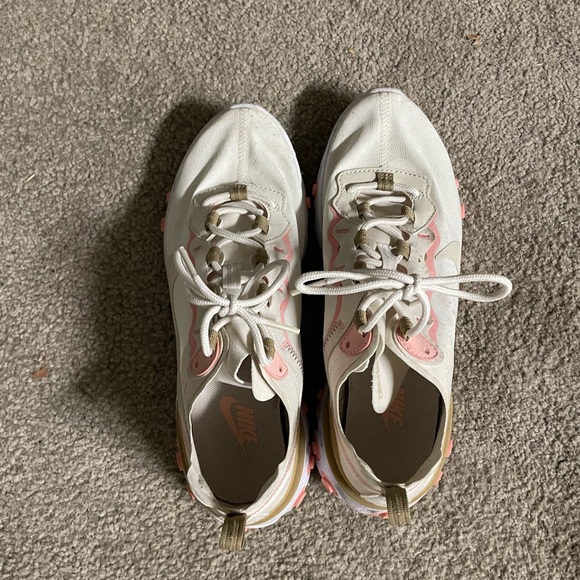 Size 8.5 women’s Nike React Element 55 in Phantom White, Orewood Brown, & Pink - Picture 3 of 3